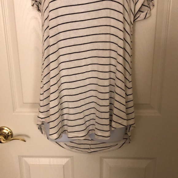 Flutter Sleeve Striped Boho Blouse - Picture 6 of 10